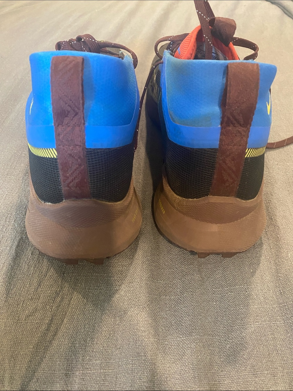 Nike React Pegasus Trail Shoe (women’s 9) - Picture 8 of 10